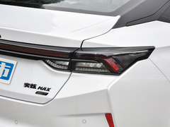 2023款 1.5T 超酷潮爸版