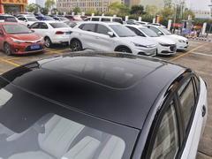 2023款 1.5T 超酷潮爸版