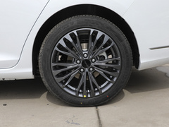 2023款 1.5T 超级辣爸版