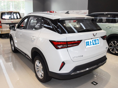 2022款 1.5L 手动自在型