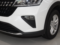 2022款 1.5L 手动自在型