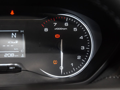 2022款 1.5L 手动自在型