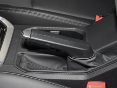 2022款 1.5L 手动自在型
