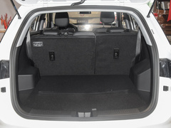 2022款 1.5L 手动自在型