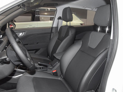 2022款 1.5L 手动自在型