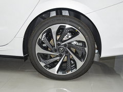 2023款 1.5T DCT領(lǐng)航型