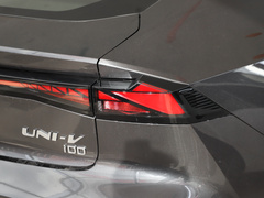 2023款 1.5T DCT旗艦型