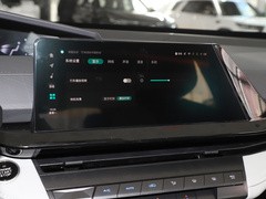 2023款 1.5T DCT旗舰型