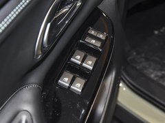 2022款 1.5T 自动乐游版 7座
