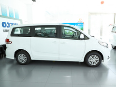 2023款 2.0L 手动多功能版 汽油 7座