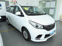 2023款 2.0L 手动多功能版 汽油 7座