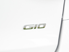 2023款 2.0L 手动多功能版 汽油 7座