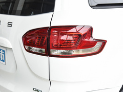 2023款 2.0L 手动多功能版 汽油 7座