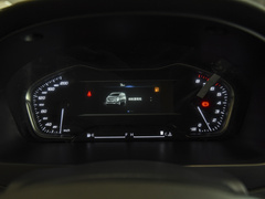 2023款 2.0L 手动多功能版 汽油 7座