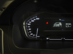2023款 2.0L 手动多功能版 汽油 7座
