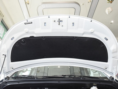 2023款 2.0L 手动多功能版 汽油 7座