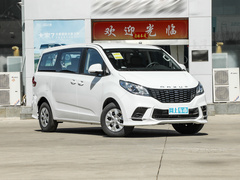 2023款 2.0L 手动多功能版 汽油 7座