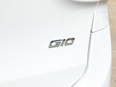 2023款 2.0L 手动多功能版 汽油 7座