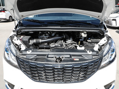 2023款 2.0L 手动多功能版 汽油 7座