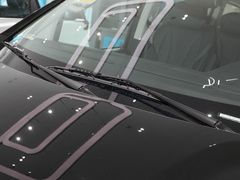 2023款 2.0T 手动多功能版 柴油 7座