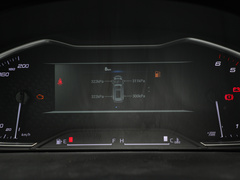 2023款 2.0T 手动多功能版 柴油 7座