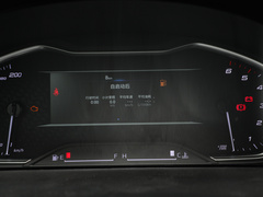 2023款 2.0T 手动多功能版 柴油 7座
