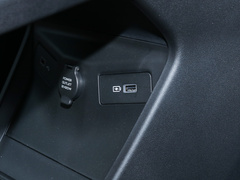 2023款 2.0TD DCT旗舰型