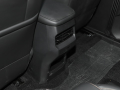 2022款 1.5T 手动轻享活力型