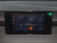2022款 1.5T 手动轻享活力型
