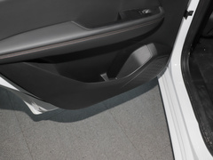 2022款 1.5T 手动轻享活力型