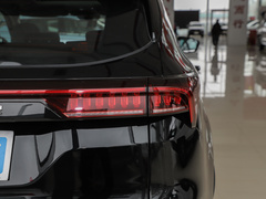 2023款 1.6T DCT强者 5座