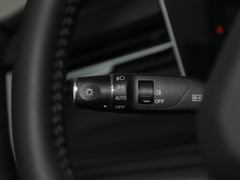 2023款 1.6T DCT强者 5座