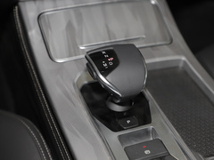 2023款 1.6T DCT强者 5座