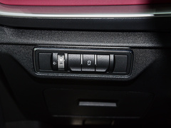 2023款 1.6T DCT强者 7座