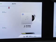 2022款 哪吒U-Ⅱ 500 三元锂