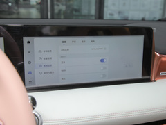 2022款 哪吒U-Ⅱ 500 磷酸铁锂