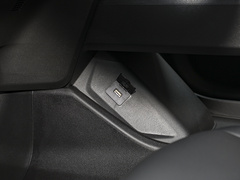 2022款 第三代 1.5T 自动两驱Max