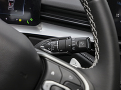 2022款 第三代 1.5T 自动两驱Max