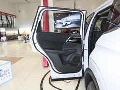 2023款 1.5T CVT两驱卓越版 5座