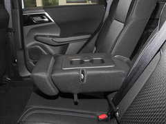 2023款 1.5T CVT两驱卓越版 5座