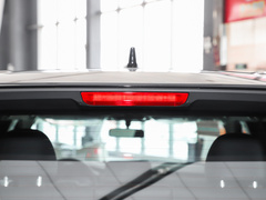 2023款 1.5T CVT两驱尊享版 5座