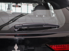 2023款 1.5T CVT两驱尊享版 5座