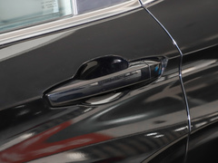 2023款 1.5T CVT两驱尊享版 5座
