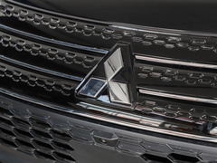 2023款 1.5T CVT两驱尊享版 5座