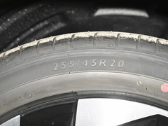 2023款 1.5T CVT四驱卓越版 5座