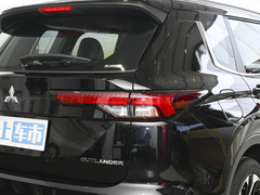 2023款 1.5T CVT四驱卓越版 5座