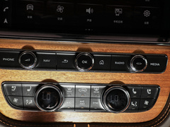 2023款 4.0T V8 长轴距雅度版
