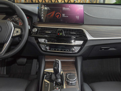 2022款 630i 豪华设计套装