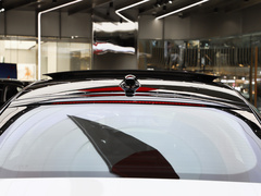 2023款 2.0T 致逸版