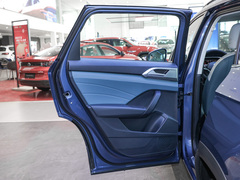 2023款 330TSI 四驱月尊版